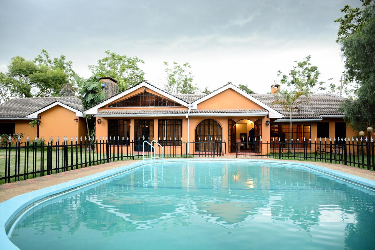 Magnolia Pine Bed & Breakfast ไนโรบี ภายนอก รูปภาพ