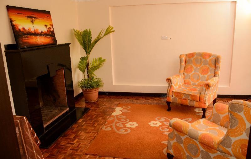 Magnolia Pine Bed & Breakfast ไนโรบี ภายนอก รูปภาพ